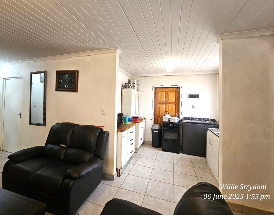 3 Bedroom Property for Sale in Dalvale Western Cape